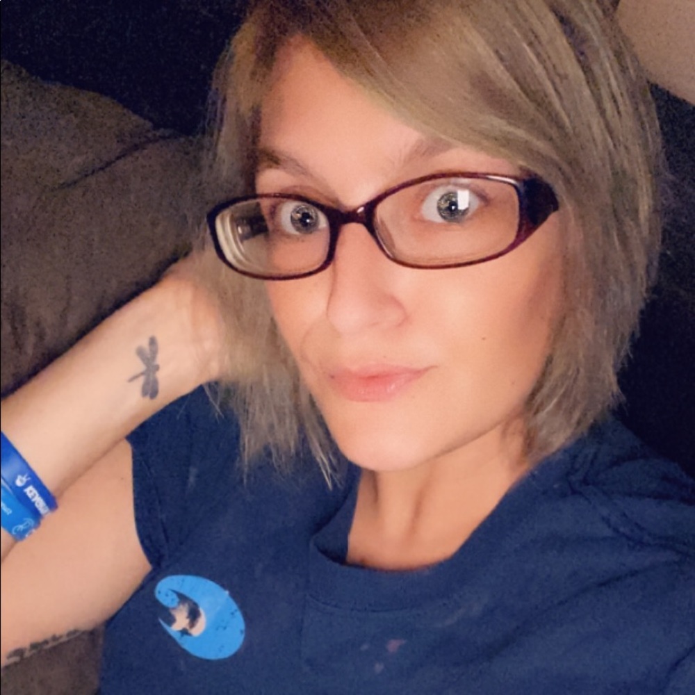 Meet your Posher, Kacie